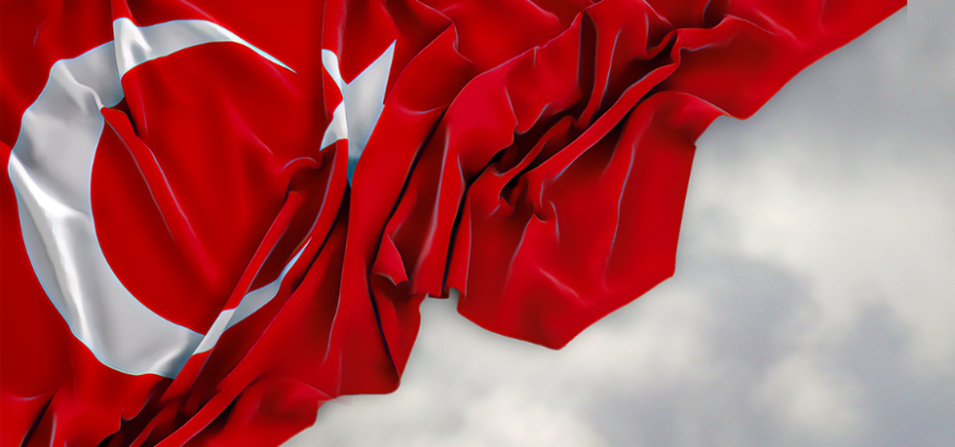 Sindicatos turcos celebraron una huelga conforme el Gobierno intensifica la represión