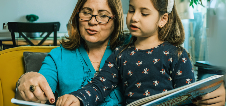 Se reconoce el derecho a la conciliación de una abuela para cuidar de su nieta