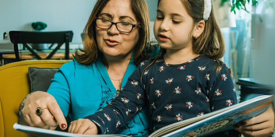 Se reconoce el derecho a la conciliación de una abuela para cuidar de su nieta